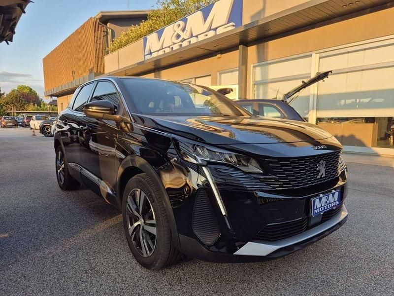 Usata Peugeot 3008 Allure 136 CV (100 kW) 2024 Nero SUV