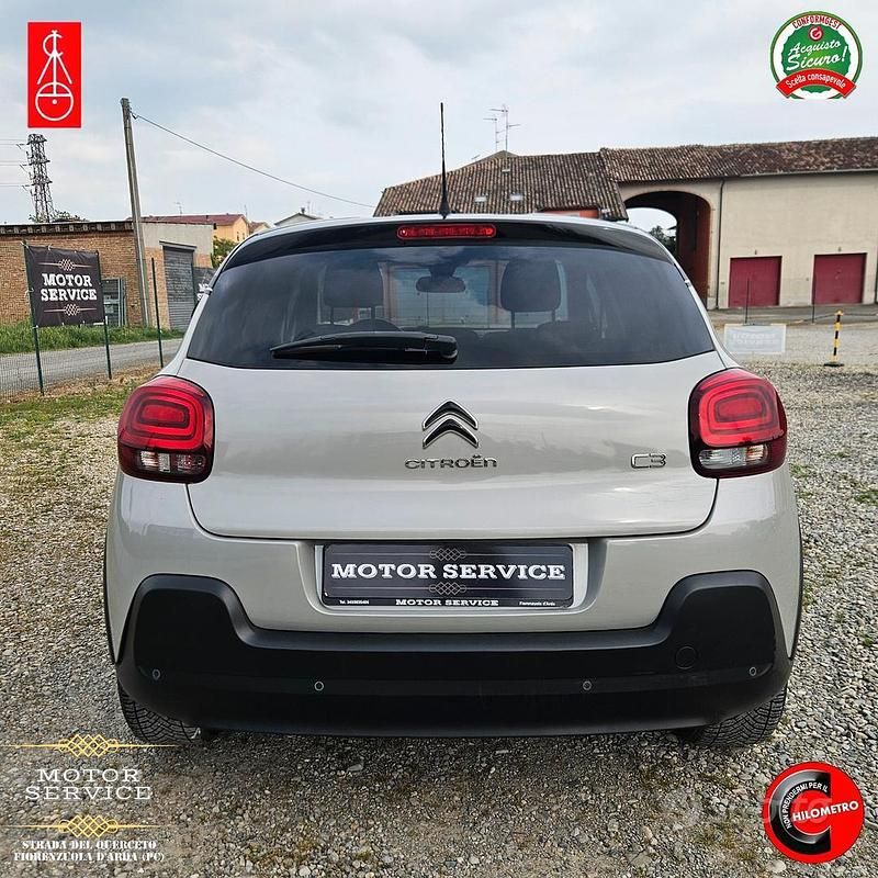 Usata Citroën C3 Shine 81 CV (59 kW) 2018 Beige Utilitaria