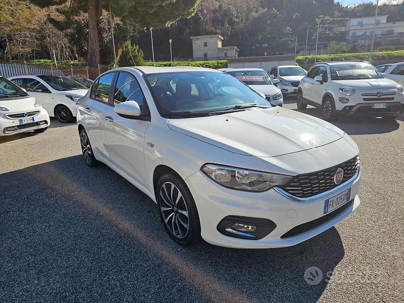 Usata Fiat Tipo Easy 95 CV (69 kW) 2017 Bianco Berlina