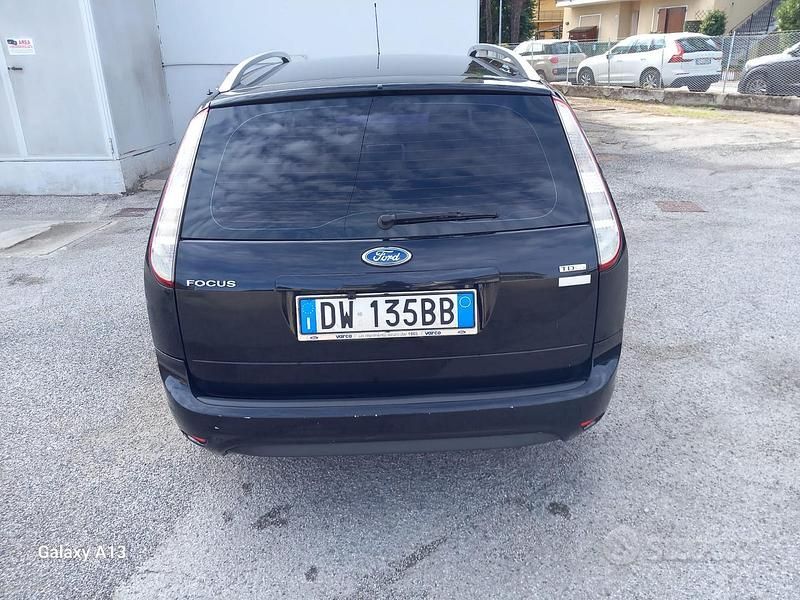 Usata Ford Focus Style 110 CV (80 kW) 2009 Blu/azzurro Station wagon