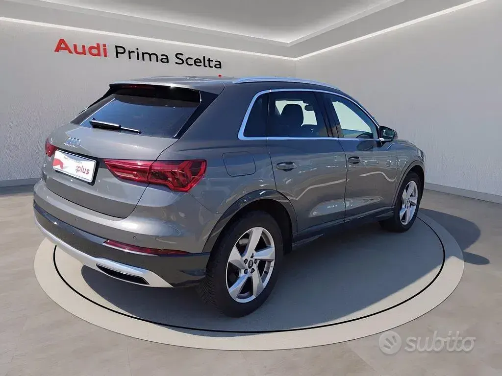 Usata Audi Q3 Advanced 150 CV (110 kW) 2025 Grigio chronos metallizzato SUV
