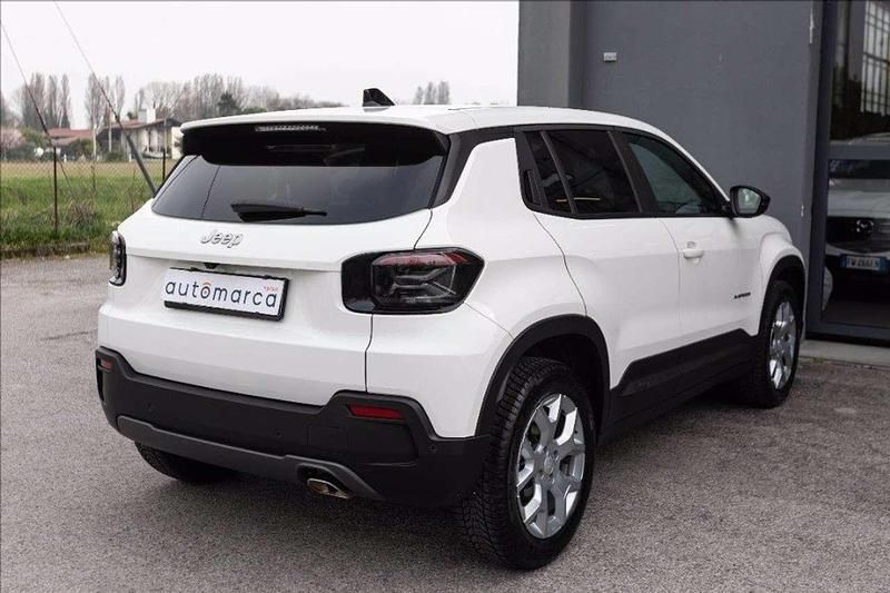 Usata Jeep Avenger Longitude 101 CV (74 kW) 2024 Bianco SUV