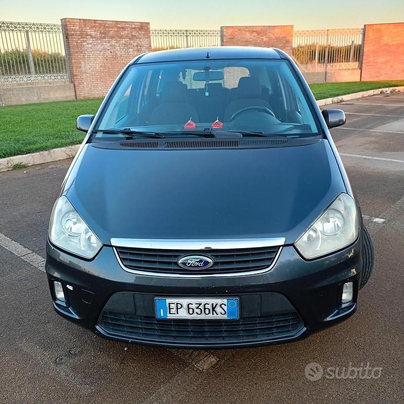 Begagnad Ford C-MAX 90 HK (66 kW) 2011 Blå Minibuss