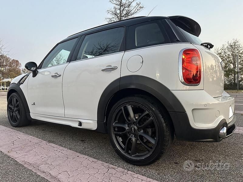 Usata Mini Cooper SD 2016 Bianco Utilitaria