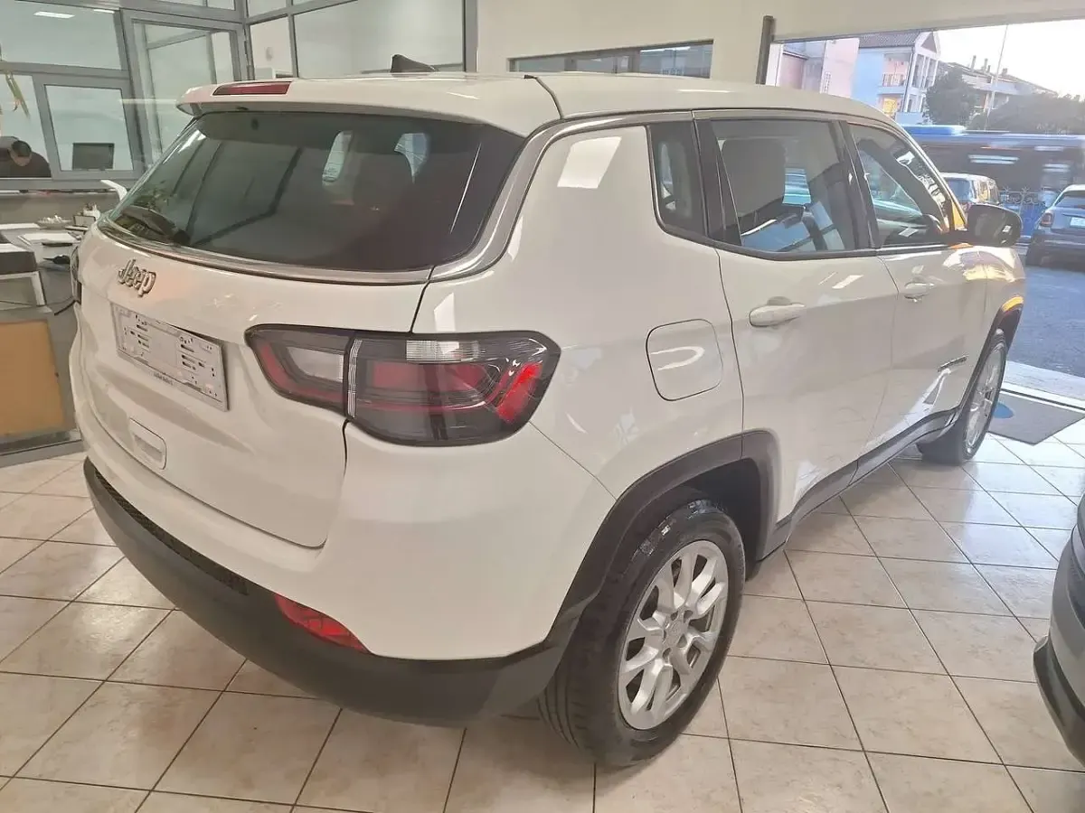 Usata Jeep Compass 131 CV (96 kW) 2022 Bianco SUV