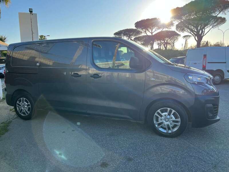 Usata Peugeot Expert Premium 177 CV (130 kW) 2021 Grigio Furgone