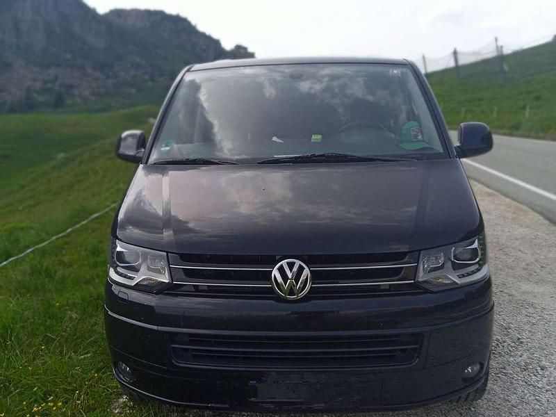Usata VW Caravelle 114 CV (83 kW) 2011 Monovolume