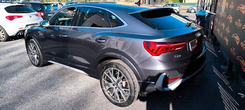 Usata Audi Q3 Sportback S-Line 150 CV (110 kW) 2021 Grigio chiaro SUV