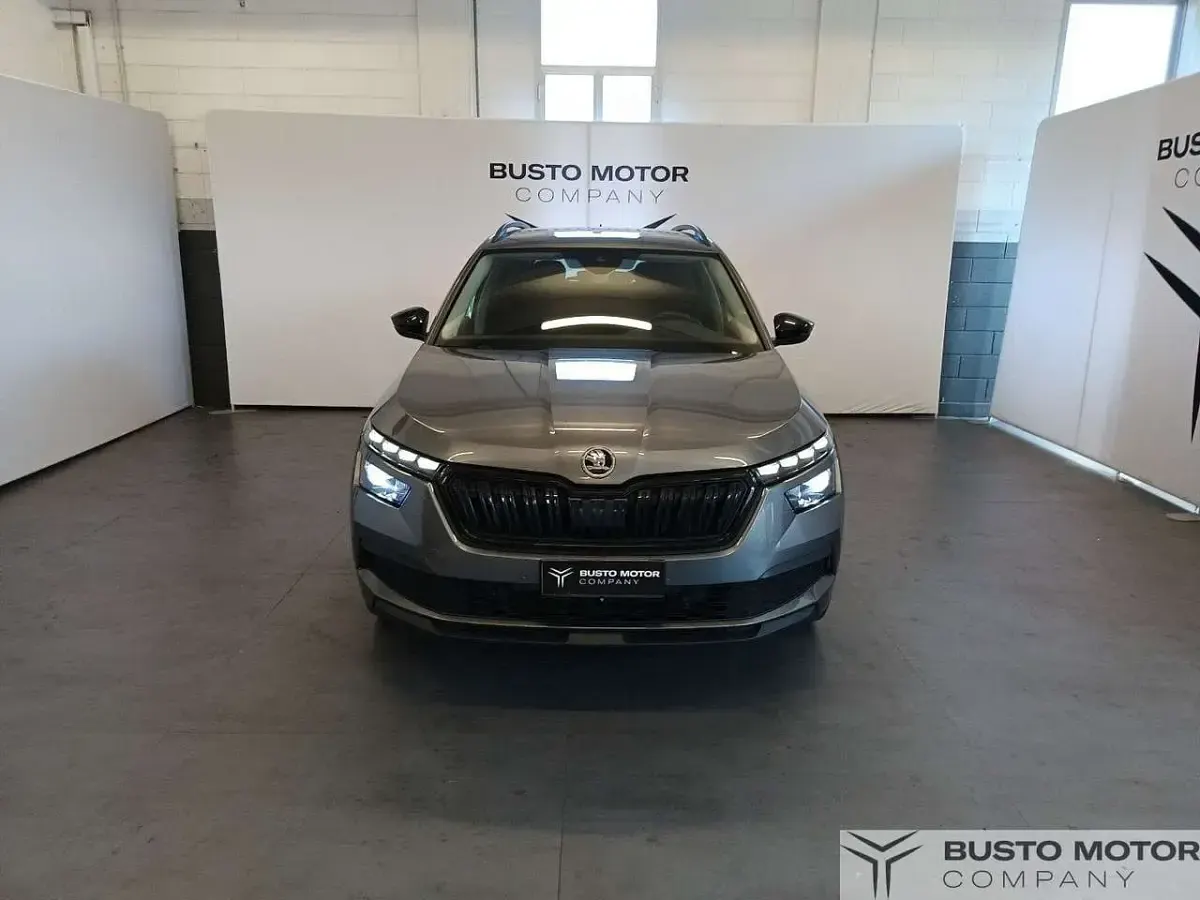Usata Skoda Kamiq 150 CV (110 kW) 2023 Grigio SUV