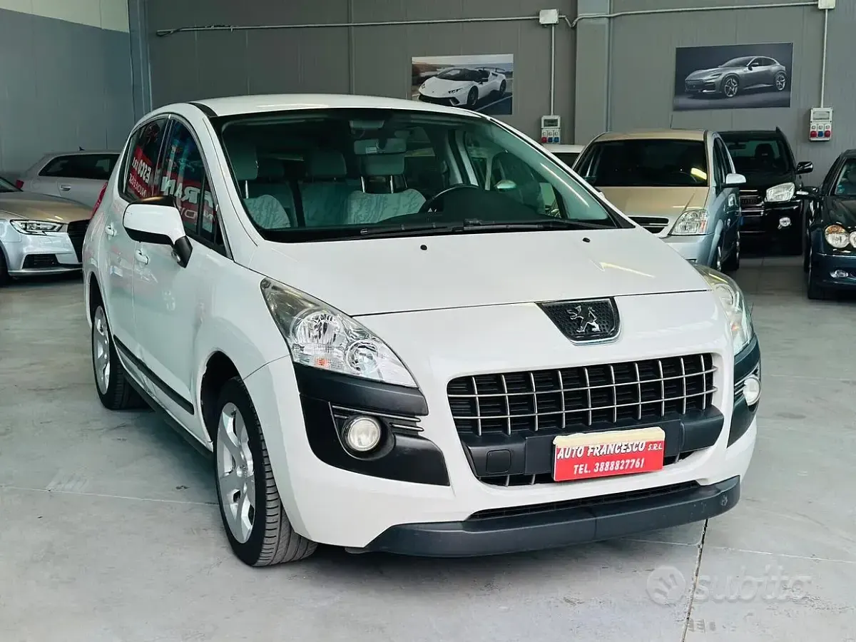 Usata Peugeot 3008 Business-Line 109 CV (80 kW) 2010 Grigio Station wagon