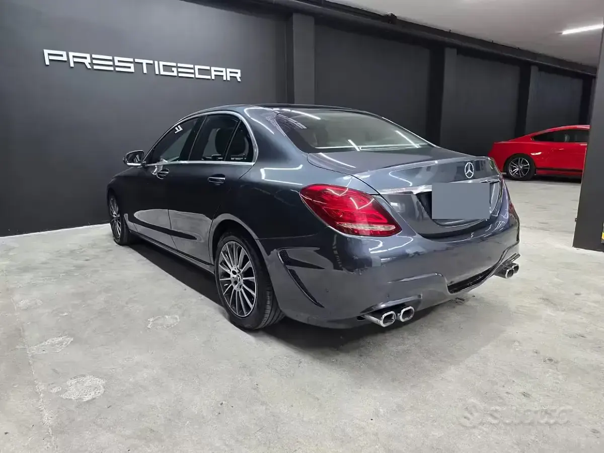 Usata Mercedes C250 2015 Grigio Berlina