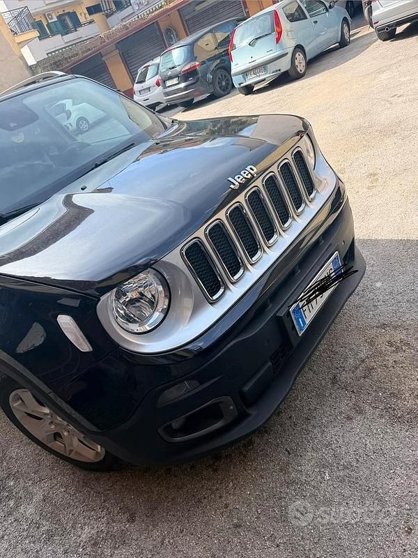 Usata Jeep Renegade Limited 120 CV (88 kW) 2017 Nero SUV