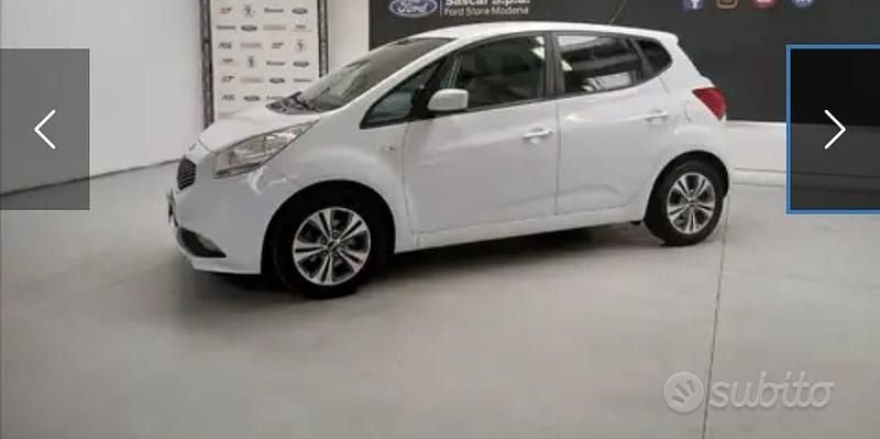 Usata Kia Venga Active 90 CV (66 kW) 2016 Bianco Utilitaria