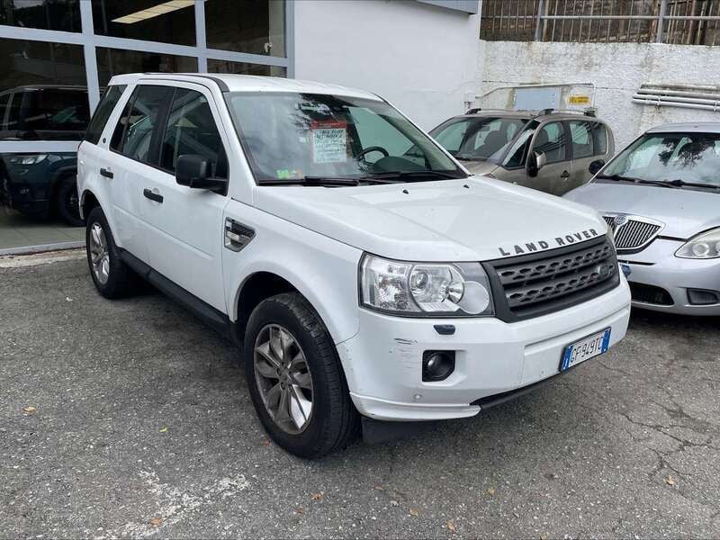 Usata Land Rover Freelander 2 HSE 150 CV (110 kW) 2011 Bianco SUV
