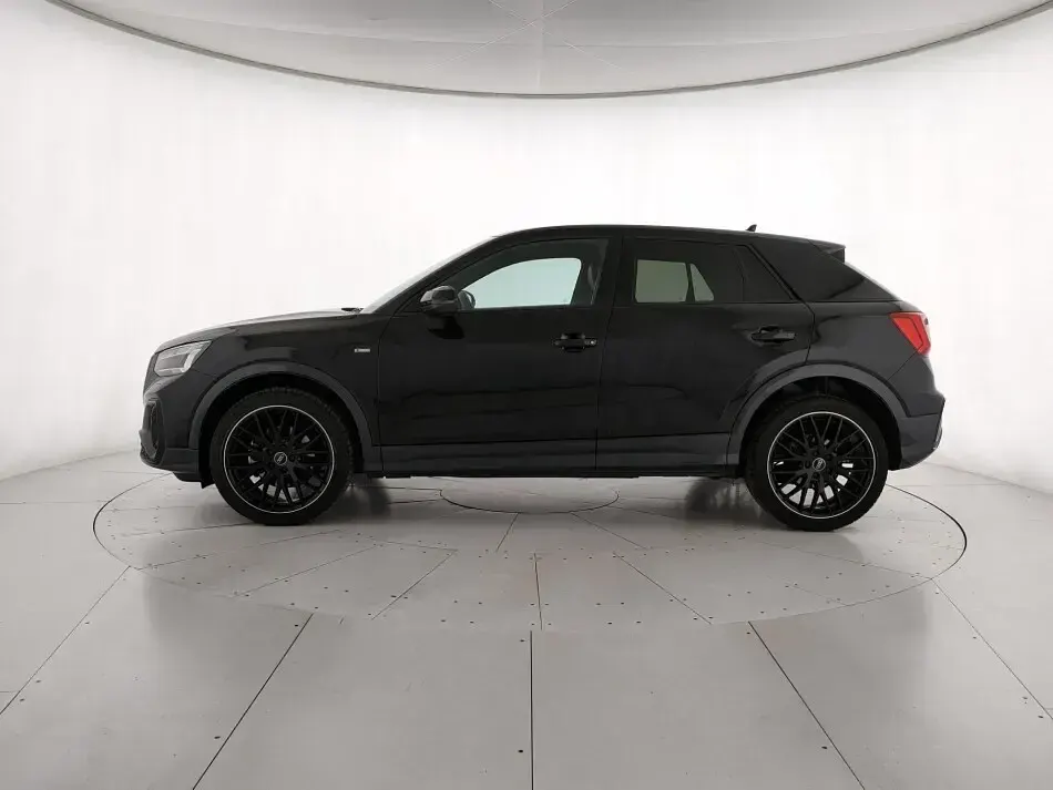 Usata Audi Q2 S-Line 150 CV (110 kW) 2025 Nero SUV
