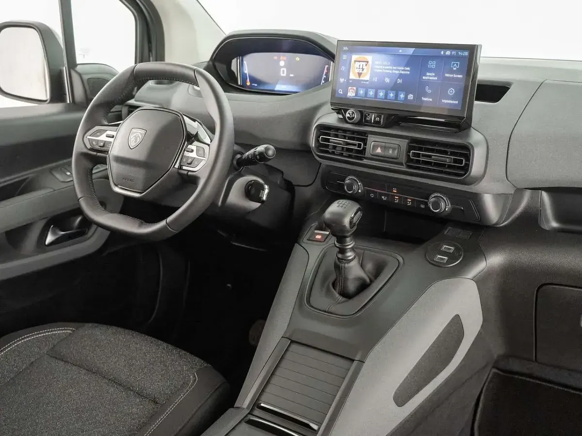 Nuova Peugeot Rifter Allure 131 CV (96 kW) 2026 Nero Monovolume