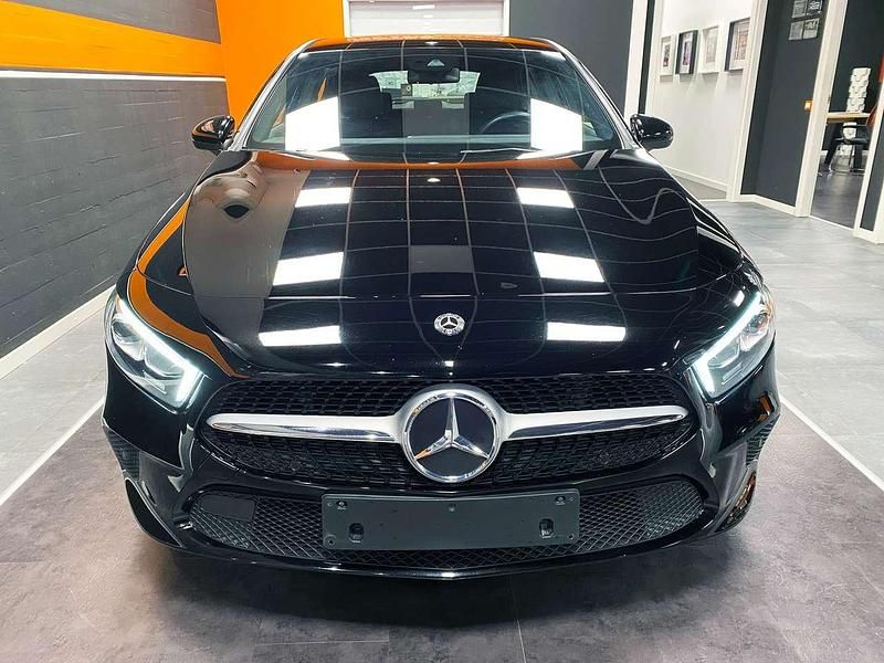 Usata Mercedes A200 Sport Edition 163 CV (119 kW) 2018 Nero Berlina