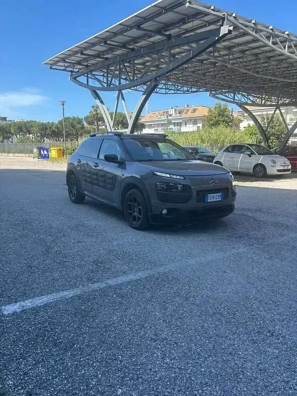 Usata Citroën C4 PureTech 82 CV (60 kW) 2017 SUV