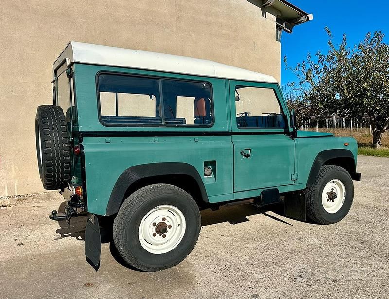 Usata Land Rover Defender 1985 Verde SUV