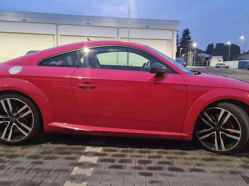 Usata Audi TTS S-Line 179 CV (131 kW) 2016 Rosso Berlina