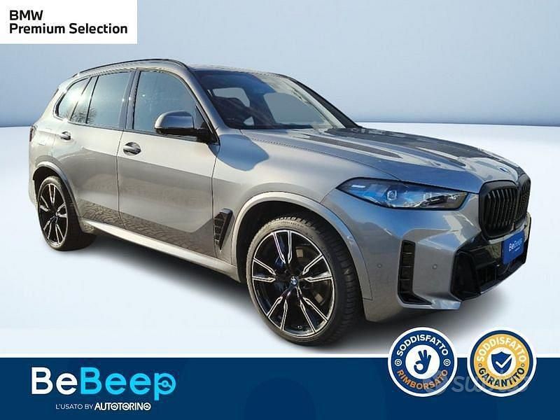 Usata BMW X5 M Sport 352 CV (258 kW) 2024 Grigio metallizzato SUV