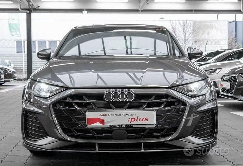 Usata Audi A3 S-Line 150 CV (110 kW) 2025 Grigio Berlina