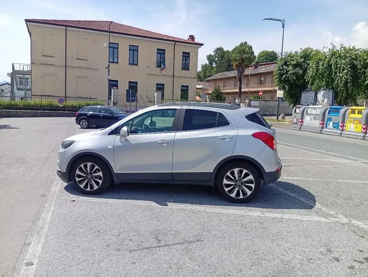 Usata Opel Mokka 140 CV (102 kW) 2017 Grigio SUV
