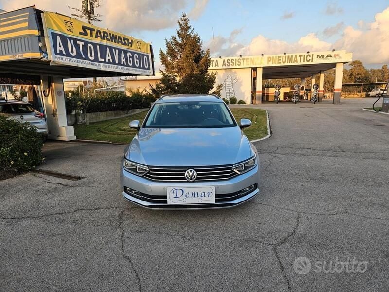 Usata VW Passat Highline 150 CV (110 kW) 2017 Argento Station wagon