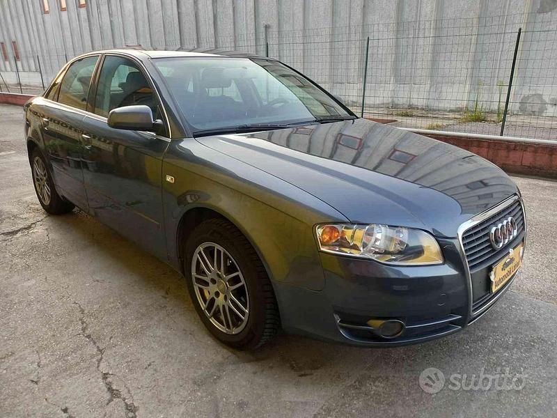 Usata Audi A4 200 CV (147 kW) 2006 Grigio(met.) Berlina