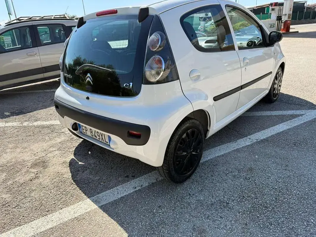 Usata Citroën C1 Exclusive 68 CV (50 kW) 2013 Bianco Utilitaria