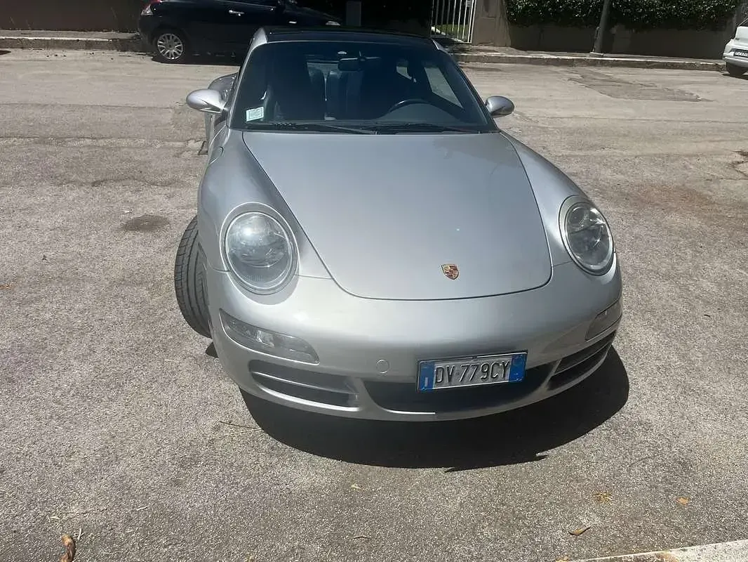Usata Porsche 997 325 CV (239 kW) 2009 Grigio Cabrio