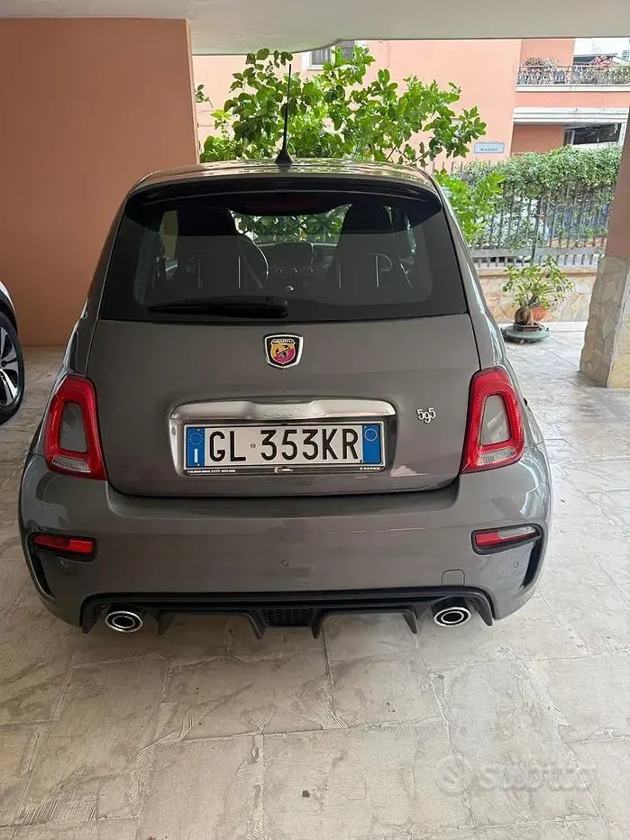 Usata Abarth 595 165 CV (121 kW) 2022 Grigio Berlina
