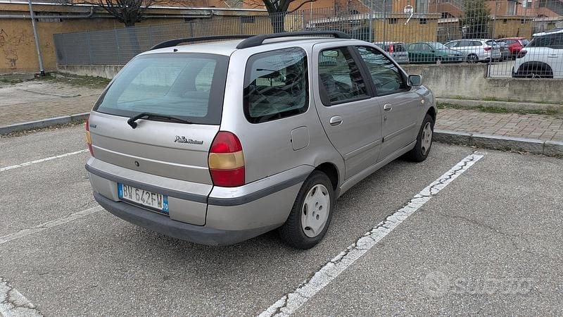 Usata Fiat Palio Weekend 60 CV (44 kW) 2001 Station wagon
