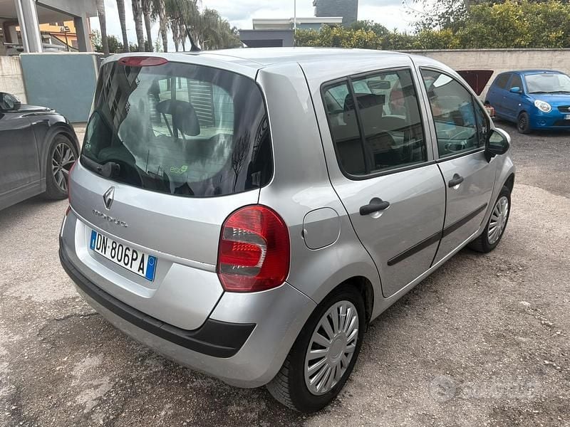 Usata Renault Modus 2008 Grigio Monovolume