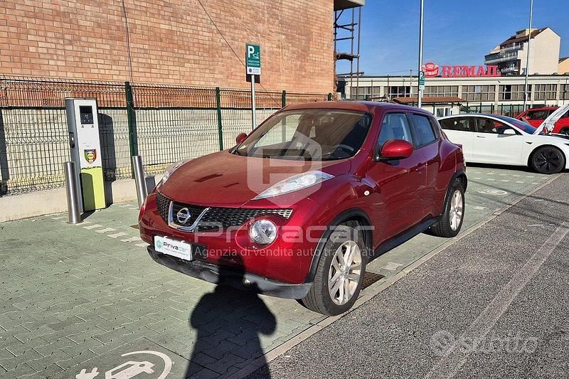 Rosso Usata 2013 Nissan Juke Acenta SUV | 6500 € (Buon prezzo) - Immagine 1/4