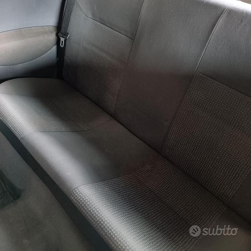 Usata Opel Corsa 2004 Utilitaria