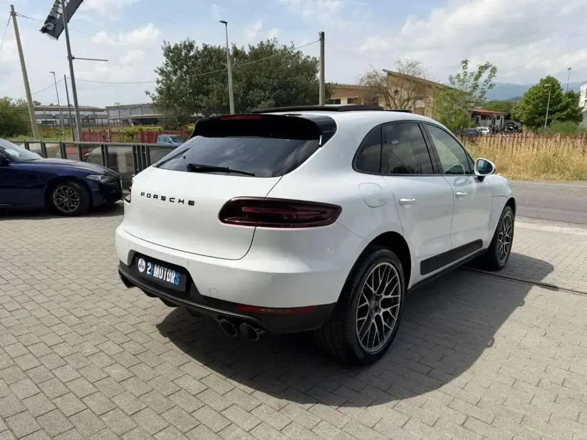 Usata Porsche Macan 250 CV (183 kW) 2018 Bianco SUV