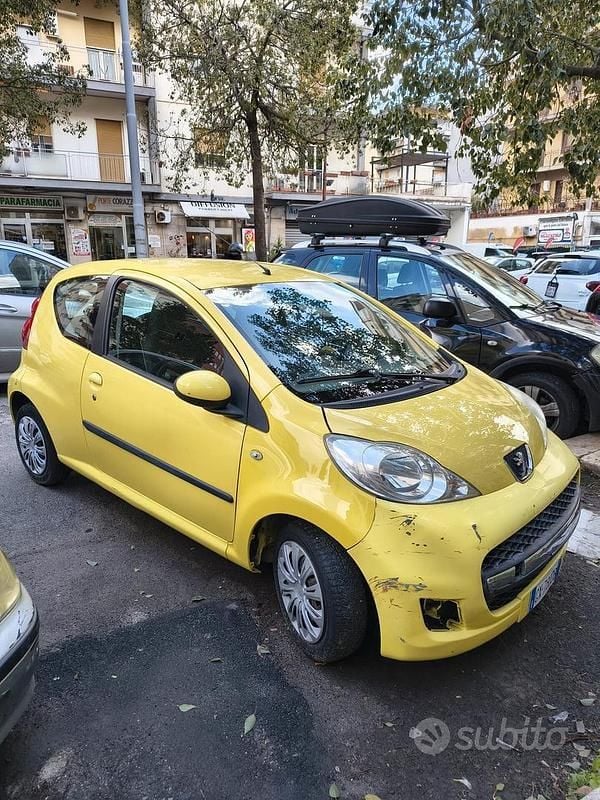 Usata Peugeot 107 68 CV (50 kW) 2009 Giallo Utilitaria