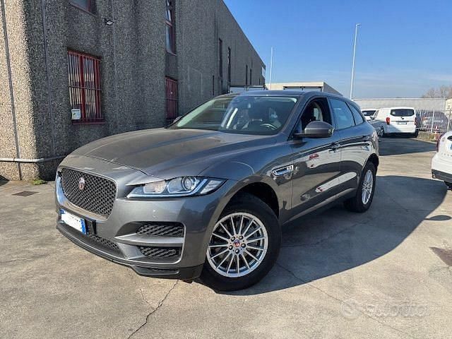 Usata Jaguar F-Pace Pure 180 CV (132 kW) 2018 Grigio SUV