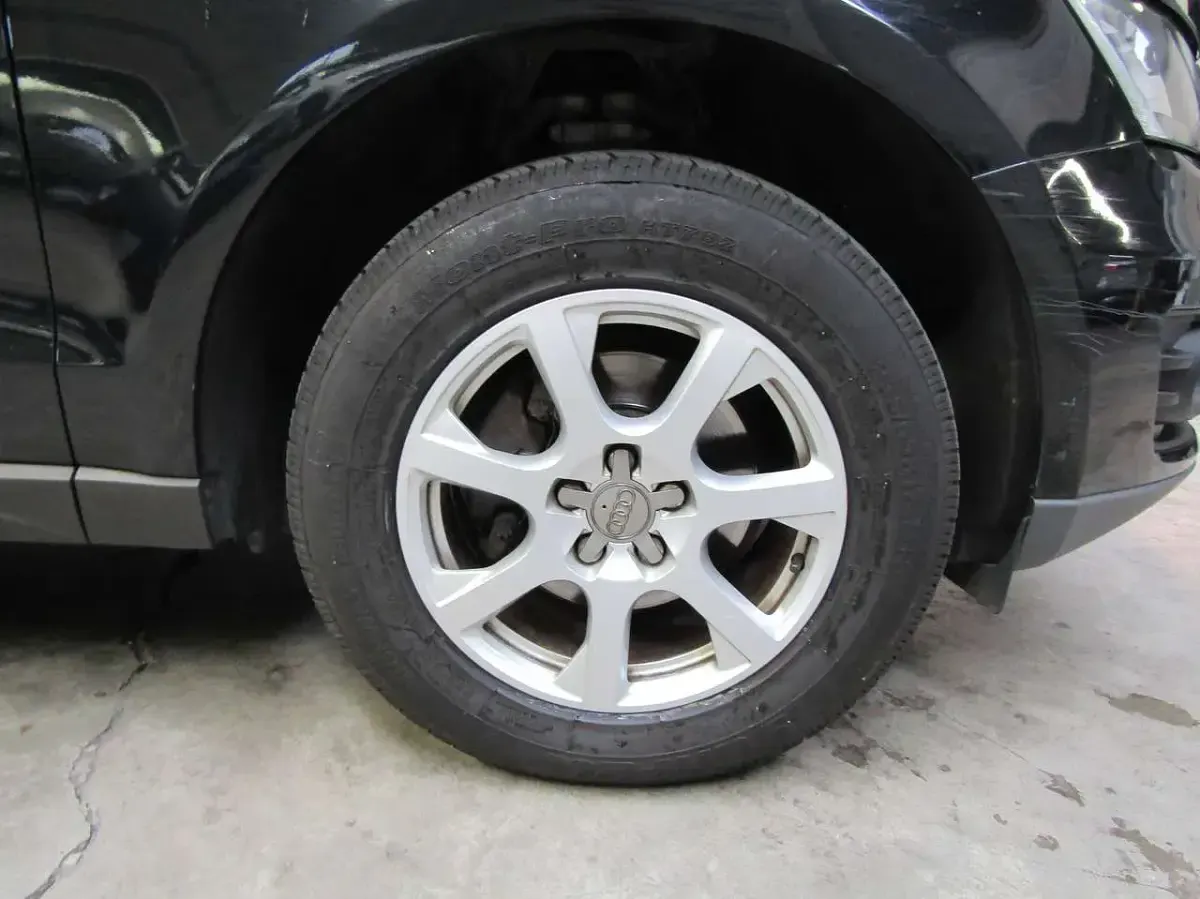 Usata Audi Q5 170 CV (125 kW) 2010 Nero metallizzato SUV