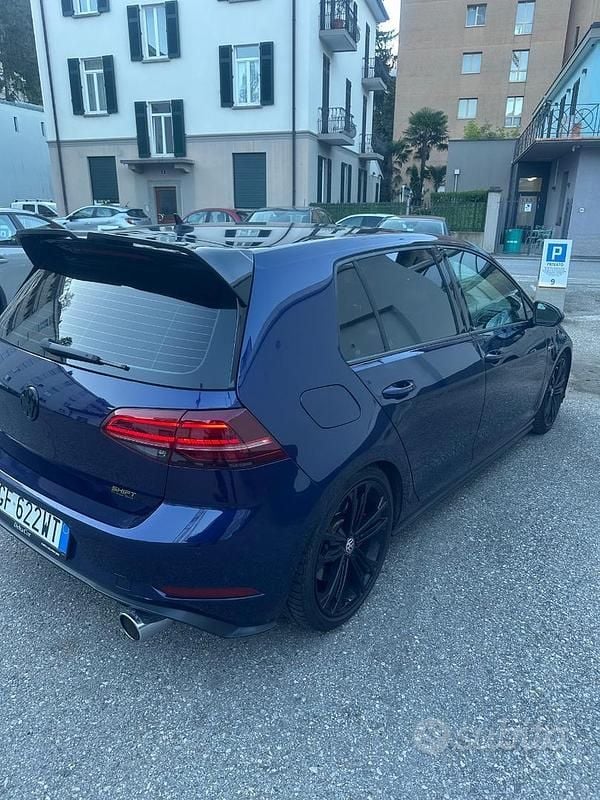 Usata VW Golf VII GTI 245 CV (180 kW) 2018 Blu Berlina