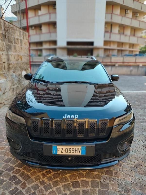 Usata Jeep Cherokee Longitude 195 CV (143 kW) 2019 Nero SUV