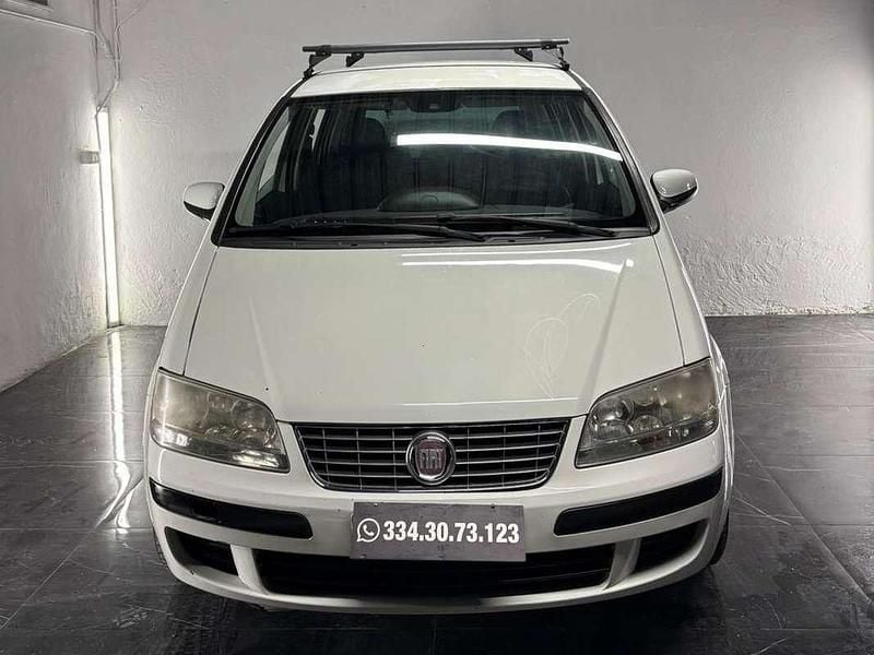 Usata Fiat Idea Active 95 CV (69 kW) 2012 Bianco Monovolume
