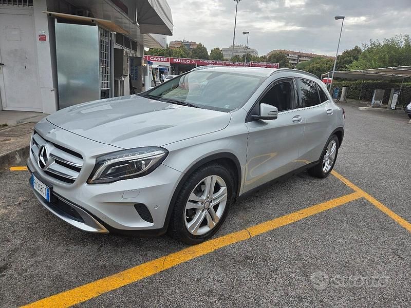 Usata Mercedes GLA180 2017 Grigio SUV