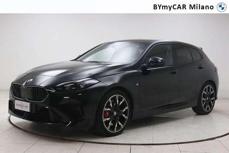 Nero zaffiro Usata 2025 BMW 118 M Sport Utilitaria | 29.000 € (Super prezzo) - Immagine 1/4