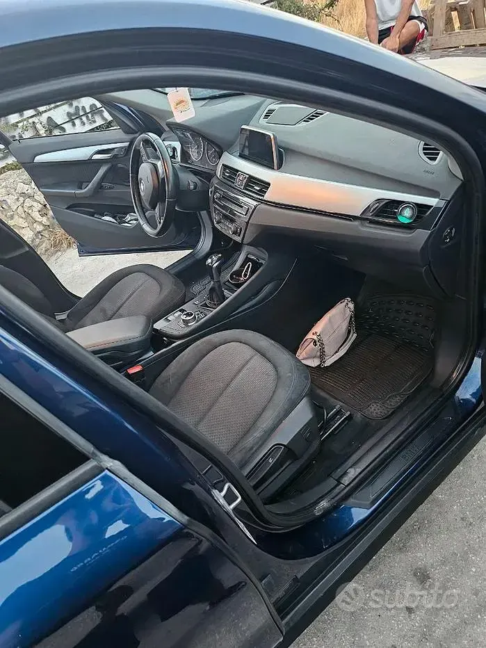 Usata BMW X1 150 CV (110 kW) 2017 Blu SUV