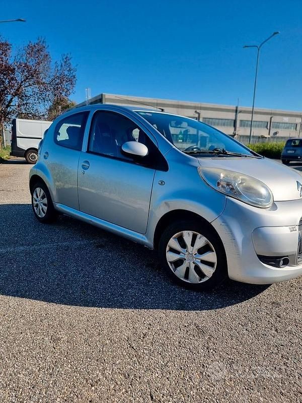 Usata Citroën C1 68 CV (50 kW) 2009 Grigio Utilitaria