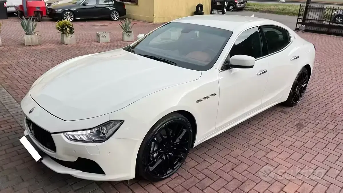 Usata Maserati Ghibli 275 CV (202 kW) 2014 Berlina