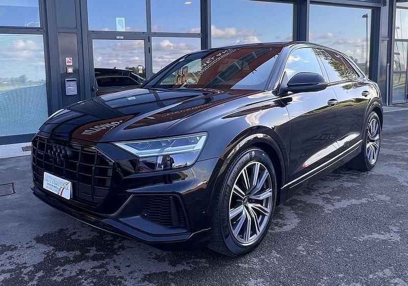 Usata Audi Q8 Sport 340 CV (250 kW) 2022 Nero SUV