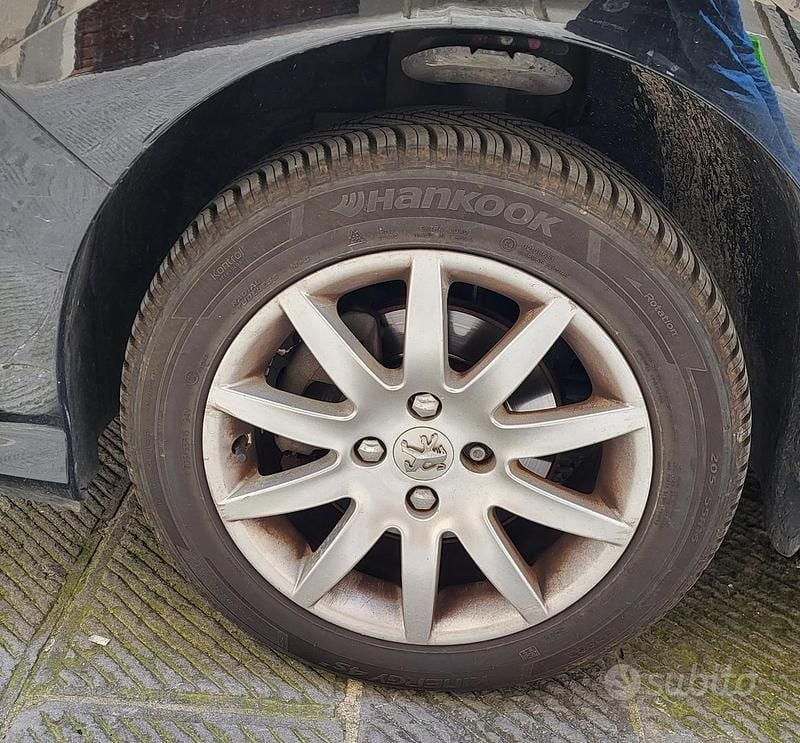 Usata Peugeot 308 Premium 95 CV (69 kW) 2010 Nero SUV